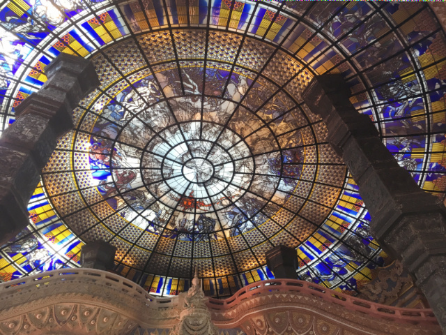 エラワン ミュージアムは大きな象と天井のステンドガラスが圧巻 行き方 施設詳細 Bangkok Girls Note