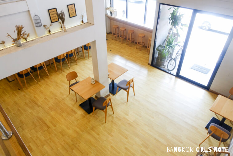 roundaboutcafe