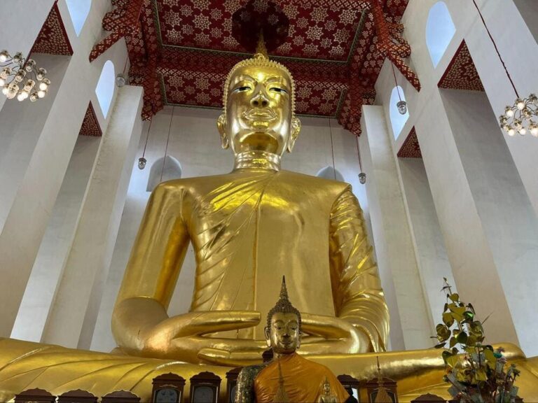 【アーントーン県】おすすめ観光スポットや見どころを紹介します!タイ最大の仏像あり!|BANGKOK GIRLS NOTE BYぷくこ 〜女子の